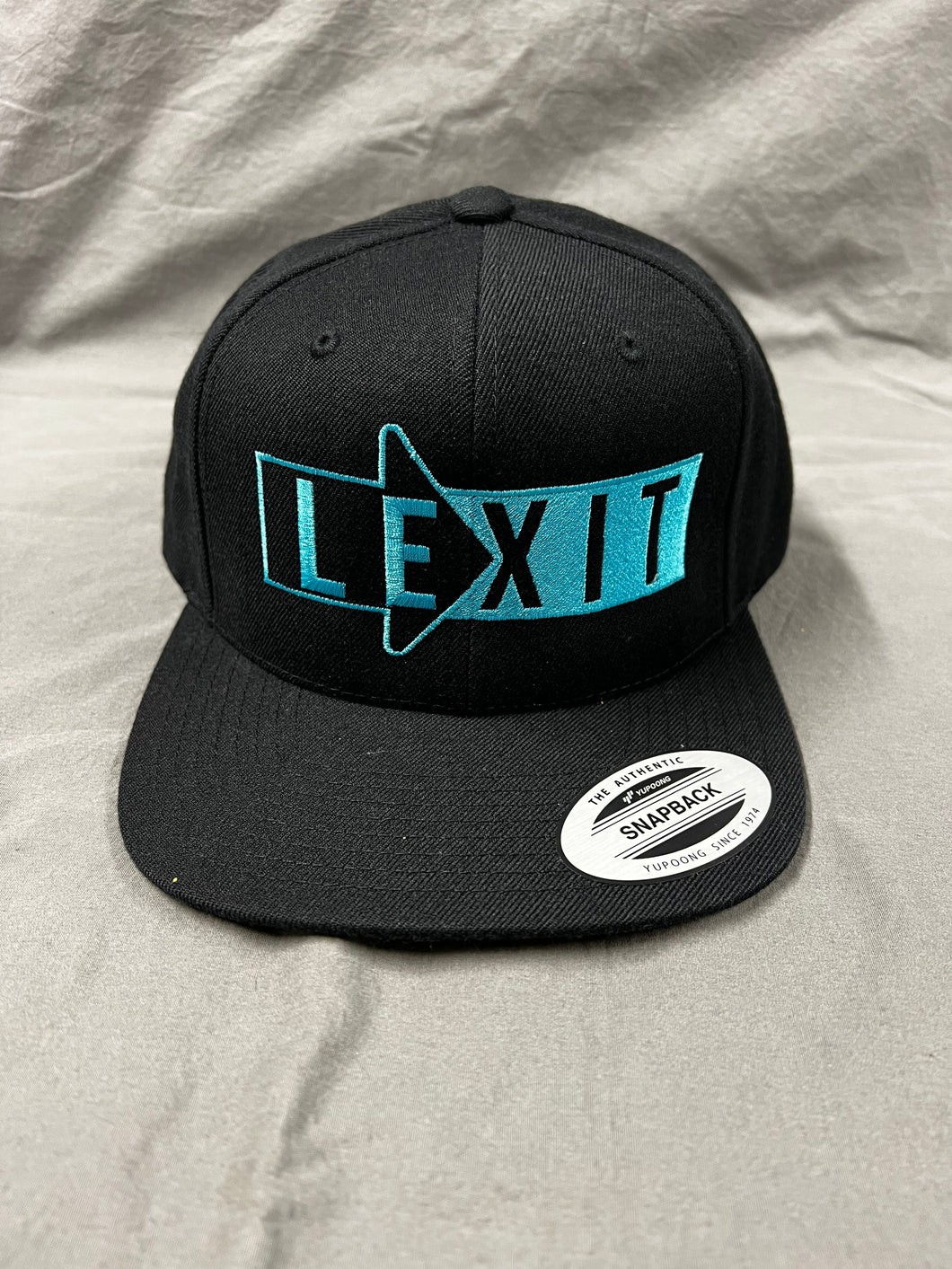 LX-13-04 Black with Teal Lexit Cap